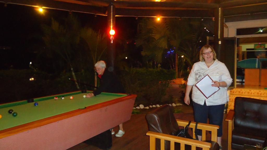 Wailoaloa Beach Resort Nadi Bagian luar foto