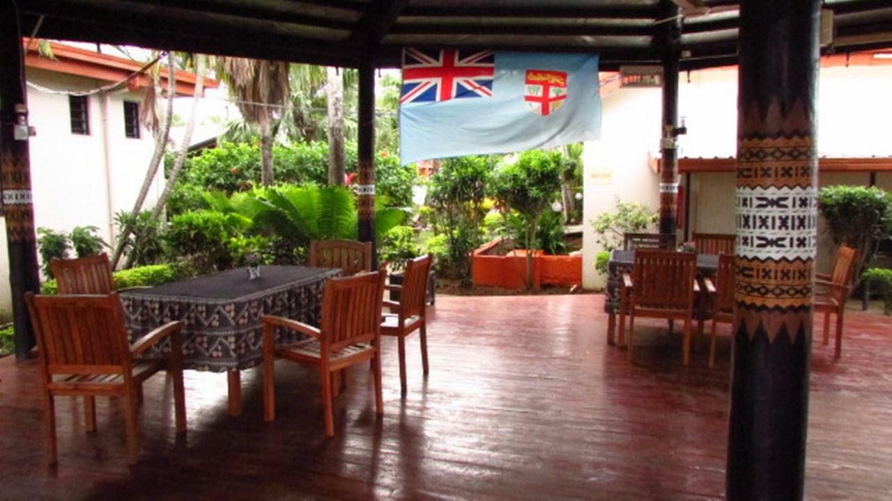 Wailoaloa Beach Resort Nadi Bagian luar foto