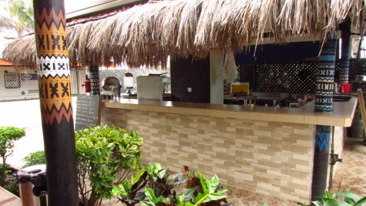 Wailoaloa Beach Resort Nadi Bagian luar foto