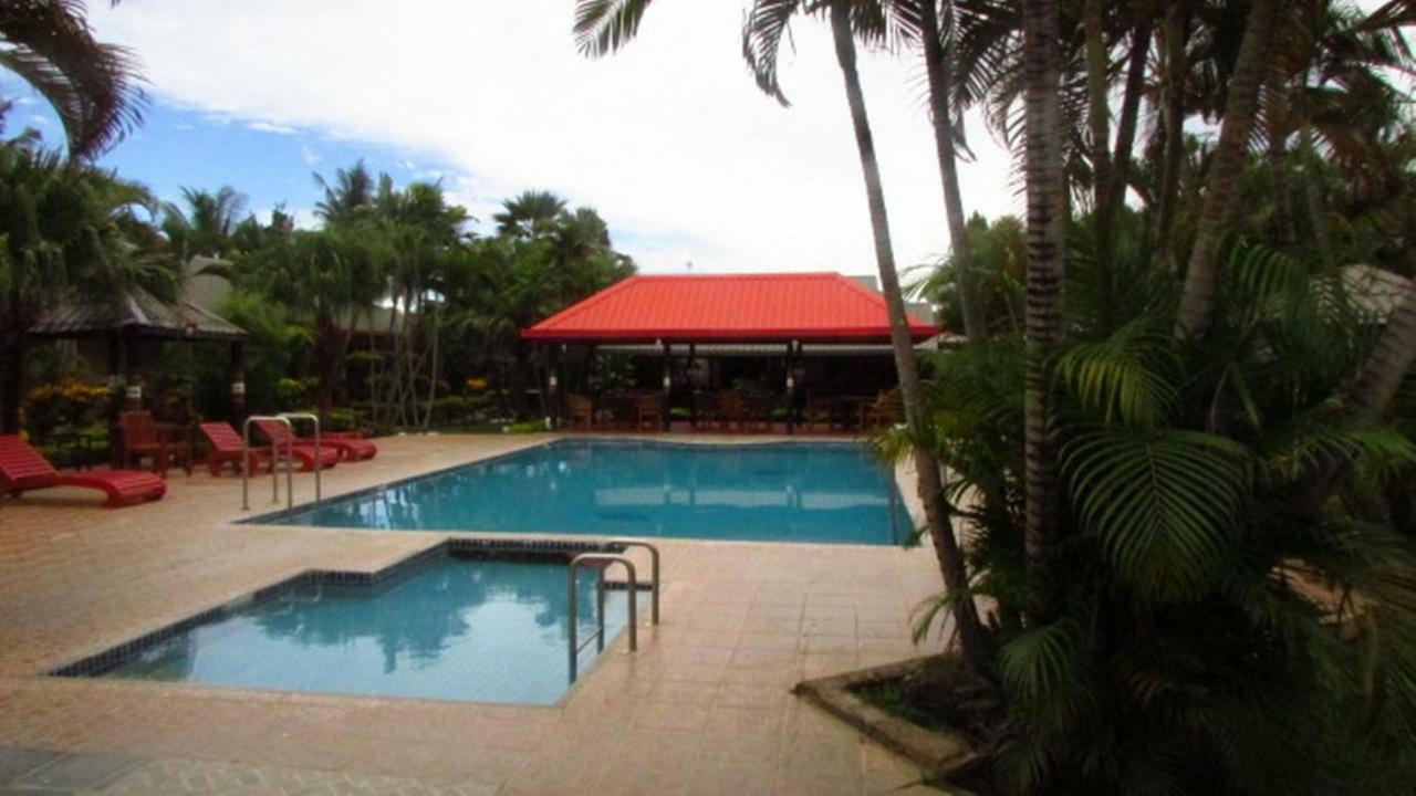 Wailoaloa Beach Resort Nadi Bagian luar foto