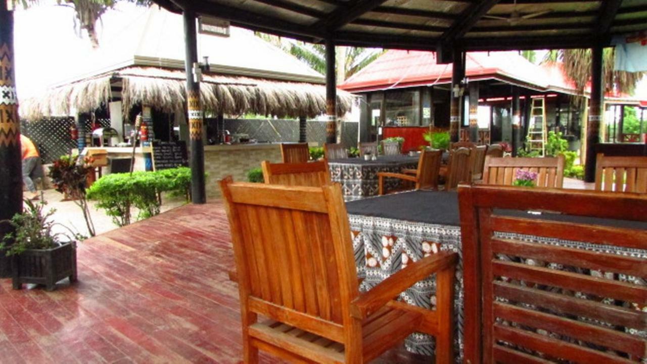 Wailoaloa Beach Resort Nadi Bagian luar foto
